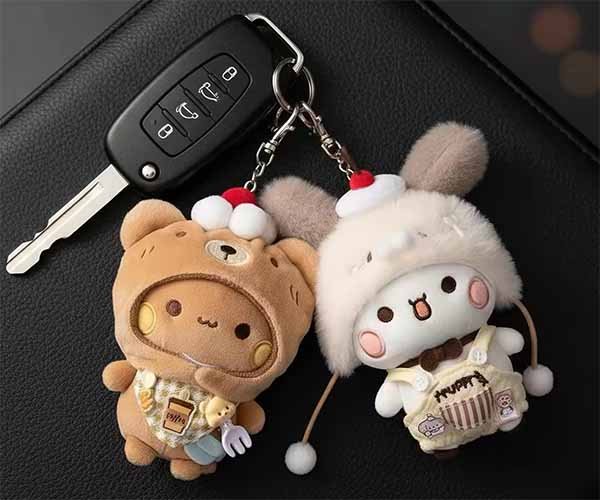 custom plush keychain manufacturer